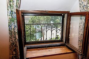 Residenza Rocca del Lago Apartments