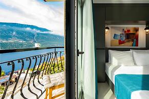 GÜMÜŞ YAZAR  HOTEL