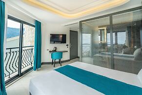 GÜMÜŞ YAZAR  HOTEL