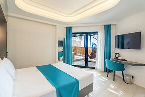 GÜMÜŞ YAZAR  HOTEL