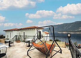 GÜMÜŞ YAZAR  HOTEL