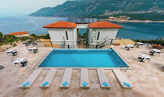 GÜMÜŞ YAZAR  HOTEL