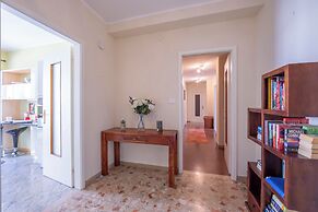 Riva Dante Apartment