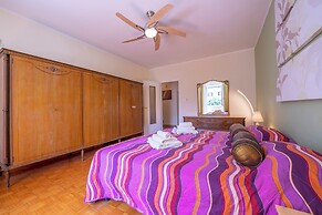 Riva Dante Apartment