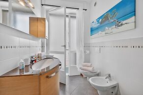 Riva Dante Apartment