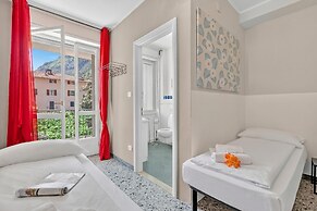 Riva Dante Apartment