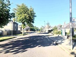 The Summit West End - 1BR Cosy Flat, Central, Wifi