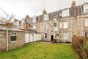 Cozy West End Aberdeen 1 Bed Flat Easy Access