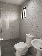 OYO 800 Ddd Habitat Dormtel Bacolod
