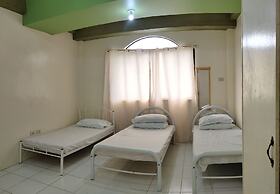 OYO 800 Ddd Habitat Dormtel Bacolod