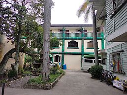 OYO 800 Ddd Habitat Dormtel Bacolod