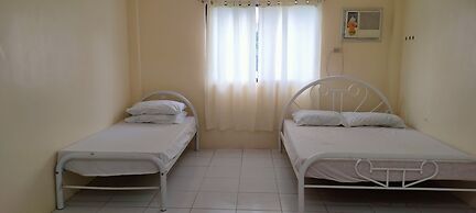 OYO 800 Ddd Habitat Dormtel Bacolod