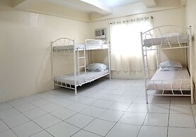 OYO 800 Ddd Habitat Dormtel Bacolod