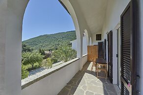 Marciana Hills Apartments