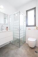 Vibrant Seaside Stay with Balcony by Sea N' Rent