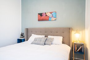 Vibrant Seaside Stay with Balcony by Sea N' Rent