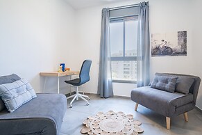 Vibrant Seaside Stay with Balcony by Sea N' Rent