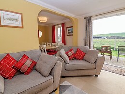 West Bay Holiday Home