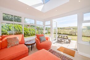 West Bay Holiday Home