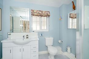 West Bay Holiday Home