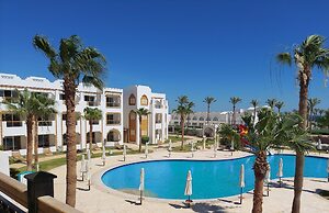 SUNRISE Remal Resort