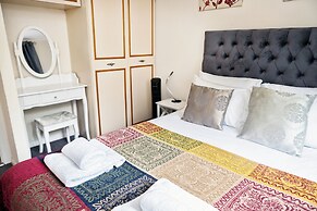 Stylish 2-bed Apartment w/ Kitchen, Ultrafast Wifi