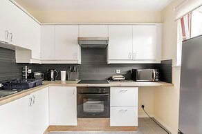 Stylish 2-bed Apartment w/ Kitchen, Ultrafast Wifi