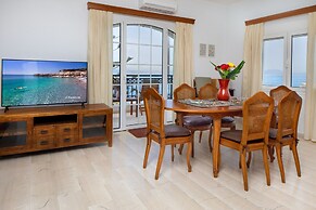 Sunset Home with sea view