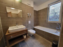 Alpendorf Ski - und Sonnenresort