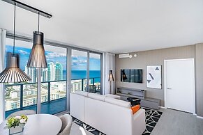 Hyde Beach House Luxury Condo-resort 2 Bedroom Condo by RedAwning