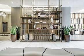 Hyde Beach House Luxury Condo-resort 2 Bedroom Condo by RedAwning