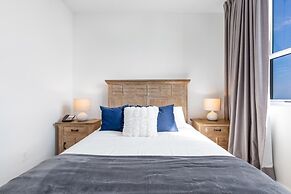 Hyde Beach House Luxury Condo-resort 2 Bedroom Condo by RedAwning