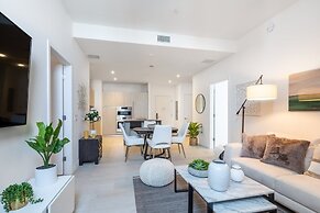 Hyde Beach House Luxury Condo-resort 2 Bedroom Condo by RedAwning