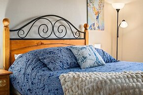 Whistler Village - Redwood 10 2 Bedroom Condo by RedAwning