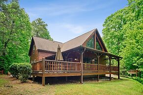 Tree Top Lodge - Gorgeous Lake Cabin With Hot Tub & Magnificent Views