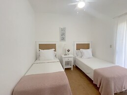 Beauty Golf & Beach Suite