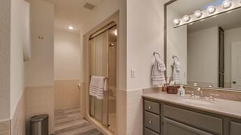 Sunset Views From This Hilltop Fountain Hills Gem!