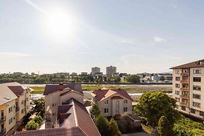 More Apartments Stanislavskogo 22