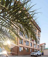 More Apartments Stanislavskogo 22