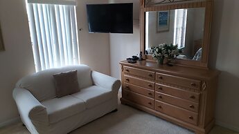 Hg423sp 4 Bedroom Villa in High Grove