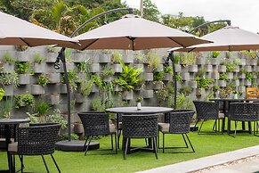 Pousada Flores do Carmo