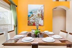 Av351rd 4 Bed Retreat Aviana