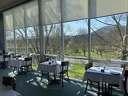 Tumbarumba Motel & Elms Restaurant