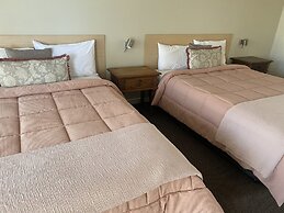 Tumbarumba Motel & Elms Restaurant