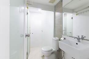 OYO 90296 Red Orange Hotel Port Klang