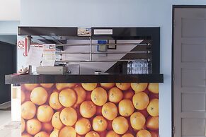 OYO 90296 Red Orange Hotel Port Klang