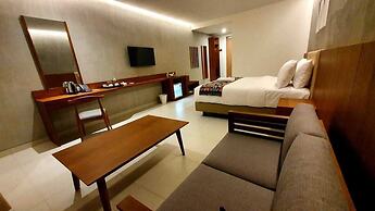 Kambaniru Beach Hotel & Resort