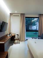 Kambaniru Beach Hotel & Resort