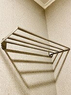 Kambaniru Beach Hotel & Resort