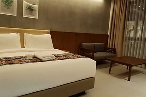 Kambaniru Beach Hotel & Resort